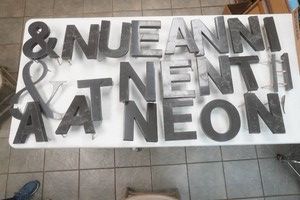 Metal sign letters, 8 with mounting screws
