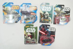 group of 6 Star Wats Hot Wheels die cast cars
