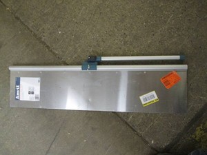 Anvil 36 inch aluminum spray shoeld