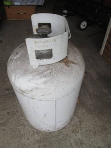 30lb propane cylinder some propane inside, not full