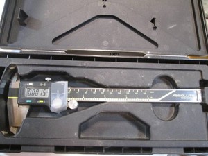 Mitutoyo micrometer