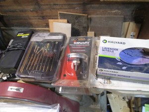 Mossy Oak Outfitters Universal rifle cleaning kit, rechargeable battery charger and grill thermometer