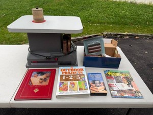 Ryobi OSS 450 Sander, Sanding Sleeves & Woodworking Books Mixed Lot
