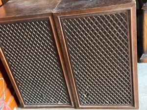 Pair of Vintage Sansui SP-200 3-Way 5-Speaker Lattice Speakers