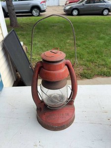 Vintage Embury No. 2 Air Pilot Red Kerosene Lantern Warsaw NY USA