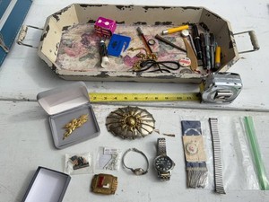 Lot of Assorted Vintage Watches Pins Brooches Tray Desk Smalls
