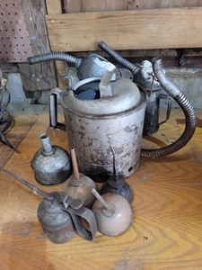 Lot of Assorted Vintage Metal Oil Cans and Shop Oiler Tools