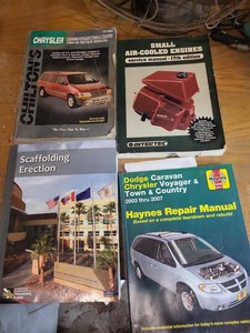 Lot of Assorted Repair & Training Manuals Chrysler Haynes Chilton