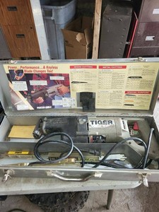 Porter-Cable Tiger Saw Model 737 Reciprocating Saw in Metal Case