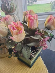 Distressed Candle Holders & Faux Floral Arrangements Home Decor Lot