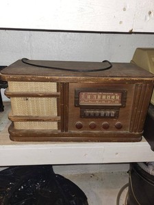 Stewart-Warner Vintage Wood Table Radio AM Shortwave Tube Set