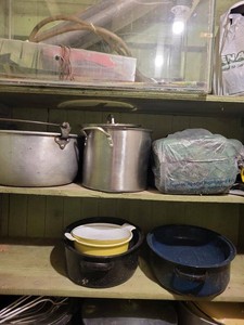 Vintage Enamelware Cookware Lot Roasters Stock Pot Cauldron Casserole
