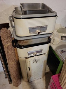 Vintage Westinghouse Electric Roaster Oven Cabinet Stand w Pans