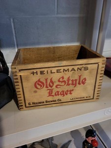 Vintage Heilemans Old Style Lager Wooden Beer Advertising Crate