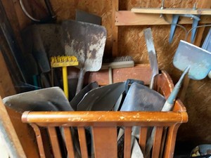 Assorted Garden Shovels Scoops and Hand Tools with Wood Rack Group