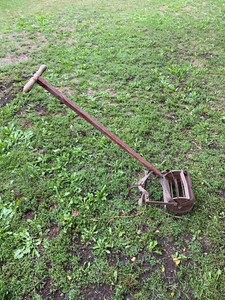 Vintage Hand Push Garden Cultivator Seeder Tool Wood T Handle