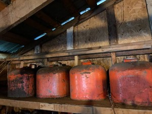 Vintage Metal Outboard Boat Fuel Tank Set Portable Marine Gas Cans