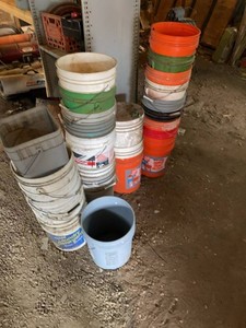Assorted 5 Gallon Plastic Buckets Utility Pails Mixed Colors Lot