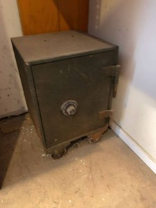Vintage Steel Combination Floor Safe on Casters Hammered Green Finish