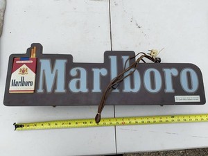 Vintage Marlboro Lighted Advertising Sign Store Display Approx 30in