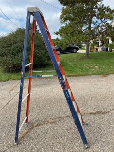 Louisville Ladder A-Frame Step Ladder Approx. 6 ft Blue Orange