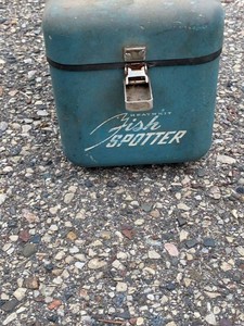 Vintage Heathkit Fish Spotter MI-2900 Portable Fish Finder Case