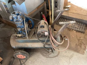 Portable Belt-Drive Air Compressor on Wheels w Hose Wagner Motor