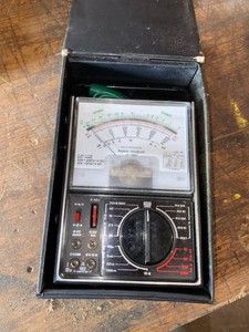 Micronta Range Doubler 22-204U Analog Multimeter w Case Leads