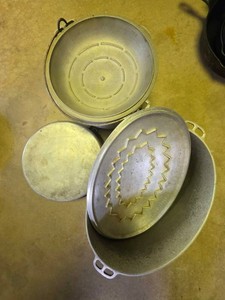 Vintage Cast Aluminum Roaster & Dutch Oven Cookware Lot
