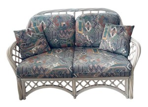 P - Vintage Rattan Loveseat Sofa