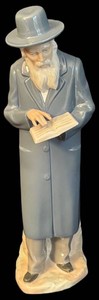 LR - Vintage NAO by Lladr The Rabbi Figurine