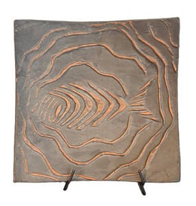 K - Terra-Cotta Fish Platter with Stand by Pirt-1 Imports