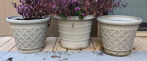 BY - Outdoor Planters - Plastic Decorative Planters (Lot of 3)