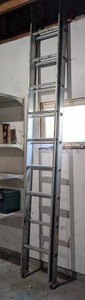 G - Metal Extension Ladder - Louisville Ladder Aluminum