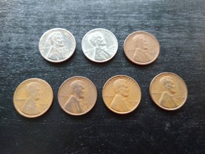 Small Wheat Penny Lot - Variety of Dates