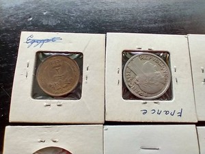 (15)  Vintage Foreign Coins in Flips