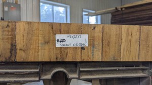 Walnut Premade Slab 22x16 12, thickness 3-End Grain