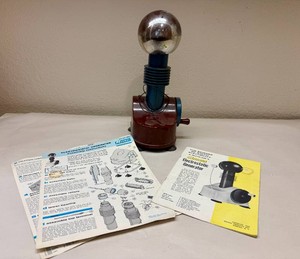Vintage Renwals Electrostatic Generator Science Kit