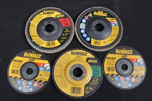 DeWalt HP Abrasive Grinding & Flap Discs (Lot of 5)
