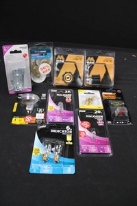 Mixed Lot Hardware, Light Bulbs & Johnson Stud Finder - 10 Packages