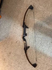 Bear Archery Bow AMO 44