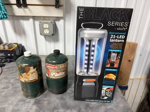 New 21 LED Lantern & Propane Tanks