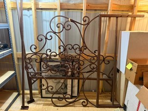 Decorative Steel Queen Size Bed Frame
