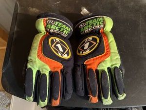 Storage Container & Contents - Arctic Cat Gloves