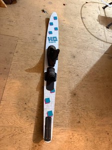 HO Esprit Slalom Water Ski