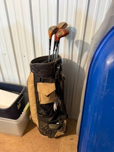 Vintage Golf Woods & Bag
