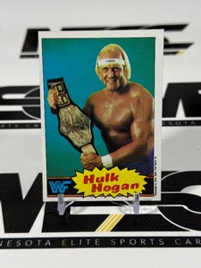 Hulk Hogan RC 1985 Titan Sports #16 WWF Wrestling Vintage Rookie Card