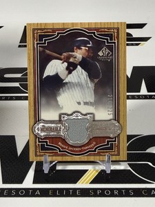 Reggie Jackson Game-Used Relic 225 2006 Upper Deck SP Legendary Cuts #MM-RJ Memorable Moments Numbered 210225 Baseball Card