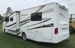 2011 Thor 33' Hurricane Motorhome