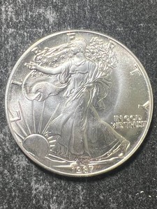 1987 AMERICAN SILVER EAGLE 1 TROY OZ .999 FINE SILVER